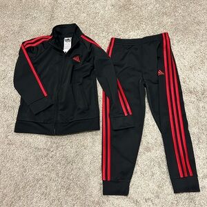 Boys Adidas sweatsuit